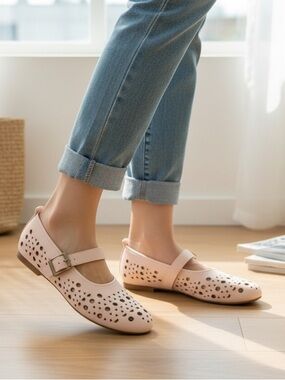 Women's Blush Pink Perforated Mary Jane Flats